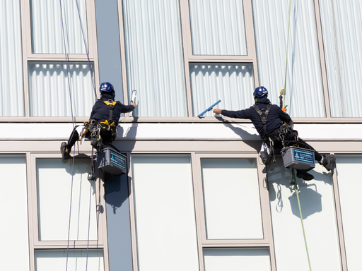 High-Rise & Mid-Rise External Cleaning